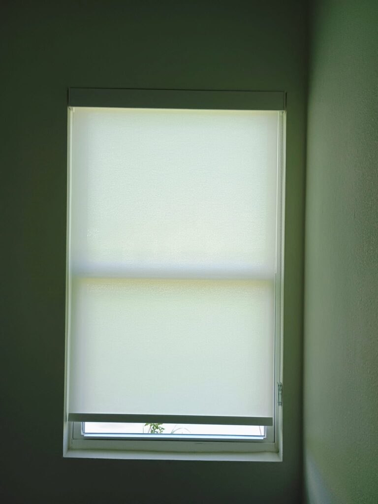 Roller shades